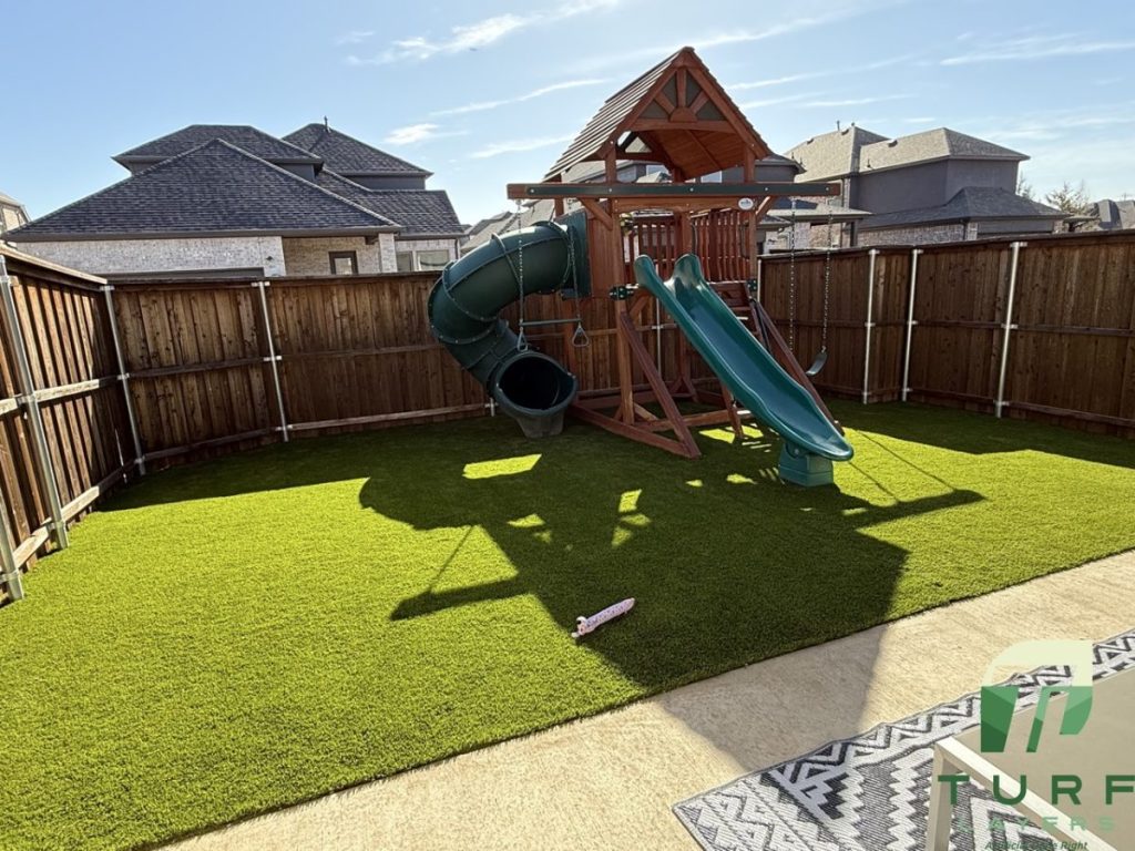 How Does Artificial Turf Keep Outdoor Play Areas Clean Year-Round? How Does Artificial Turf Keep Outdoor Play Areas Clean Year-Round?