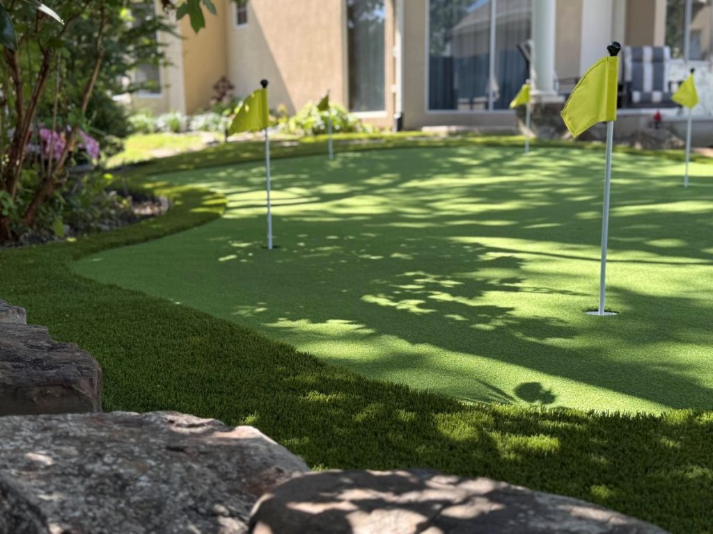 Artificial Turf putting greens