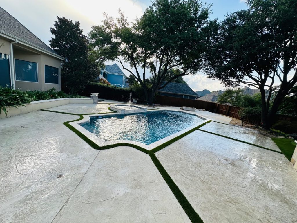 Turf Layers McKinney, putting greens, artificial turf, pool