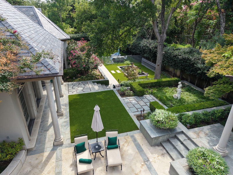 Preston Hollow Project: Artificial Turf Transformation in Dallas Preston Hollow Project: Artificial Turf Transformation in Dallas