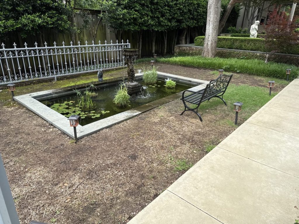 Preston Hollow Project: Artificial Turf Transformation in Dallas Preston Hollow Project: Artificial Turf Transformation in Dallas