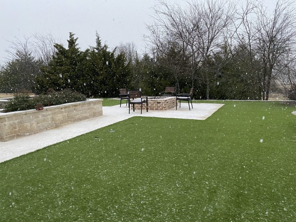 Benefits of Artificial Turf When Ice and Snow Come to Texas Winters Benefits of Artificial Turf When Ice and Snow Come to Texas Winters