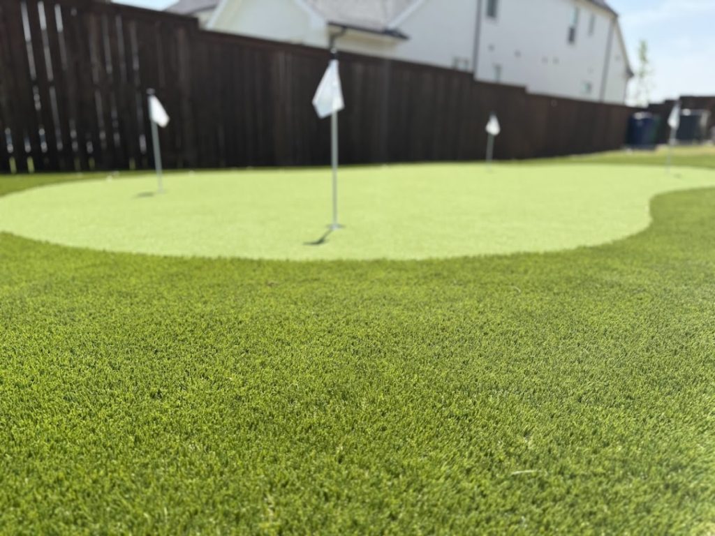 Artificial Turf Putting Greens Installation